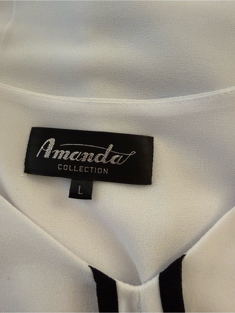 Amanda Collection - Top - Picture 7 of 7